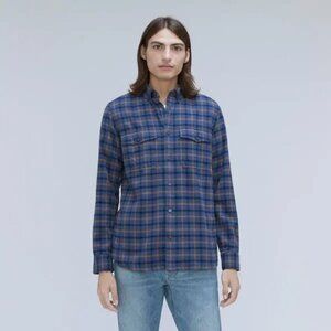Everlane Brushed Flannel Shirt in Insignia Blue/Black, Size Small